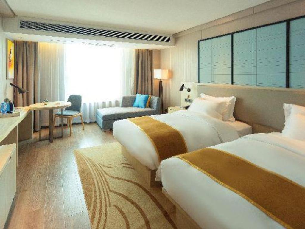 Echarm Hotel Yangjiang Baili Plaza Exterior photo